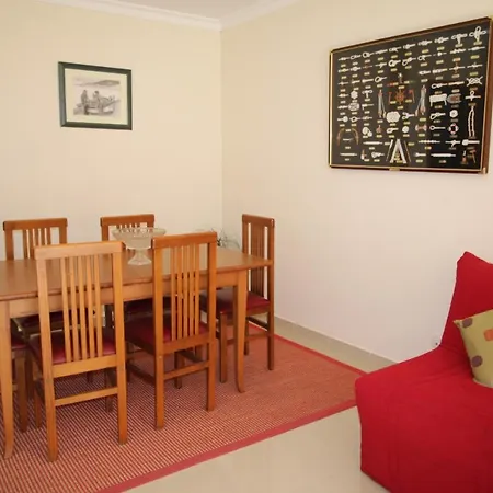 T2 Da Rocha 1ª Linha 4 Apartment *