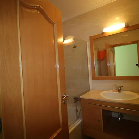 Apartment T2 Da Rocha 1ª Linha 4 Portimao