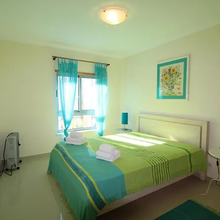 Appartement T2 Da Rocha 1ª Linha 4